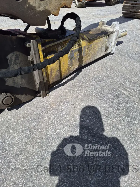 2022 Epiroc MB 1650 Attachment
