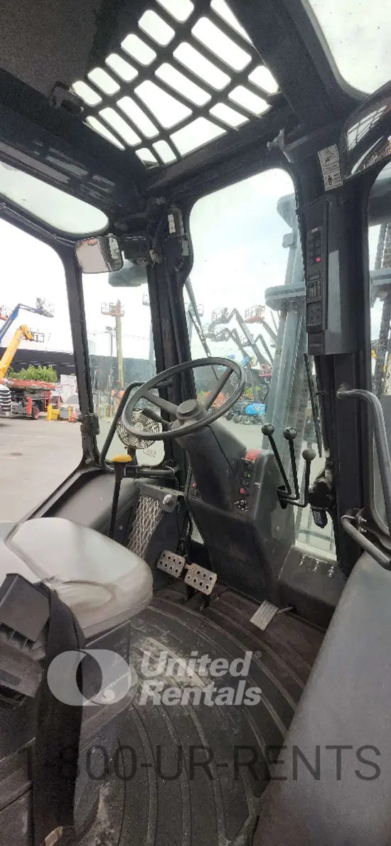 2017 Case 588H Forklift