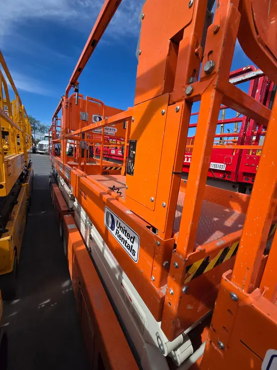 2018 Snorkel S4726E Scissor Lift