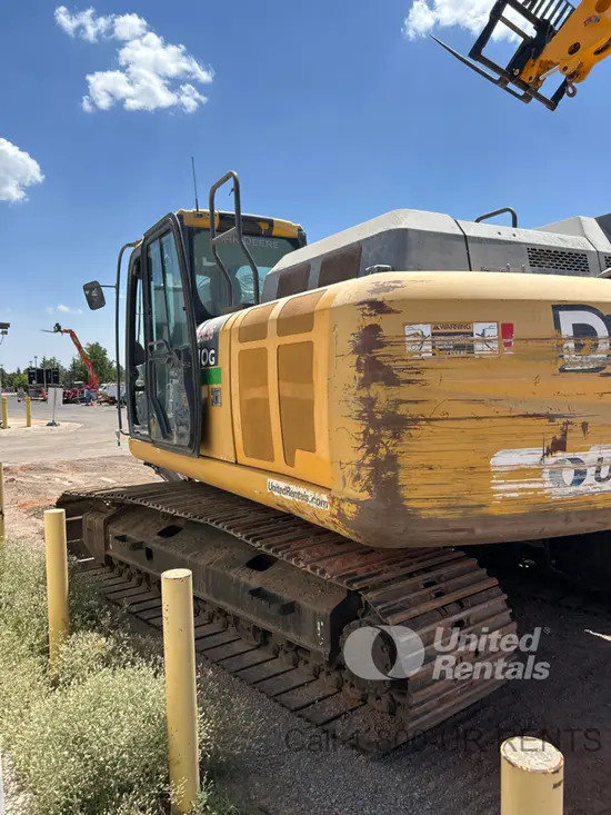 2019 John Deere 210G LC Excavator