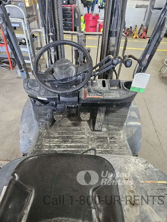 2020 Toyota 8FGU25 Warehouse Forklift
