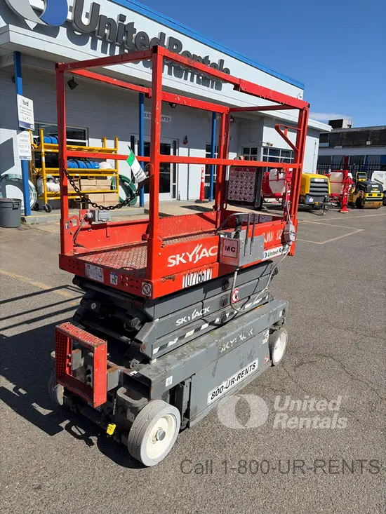 2018 Skyjack SJIII3219 Scissor Lift