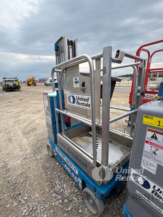 2020 Genie GR-20 Self-Propelled One-Person Lift