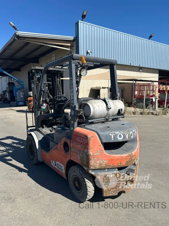 2019 Toyota 8FGU25 Warehouse Forklift