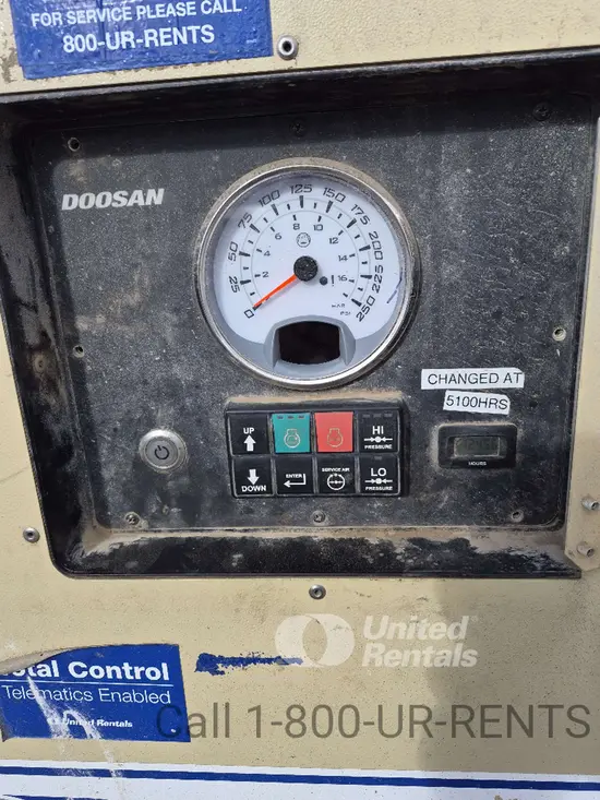2021 Doosan P425/HP375WCUT4 Air Compressor