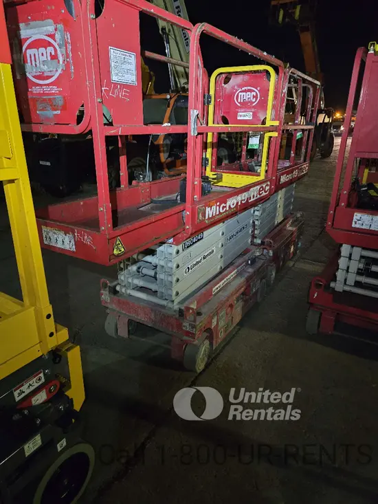 2019 MEC MICRO 19 Scissor Lift
