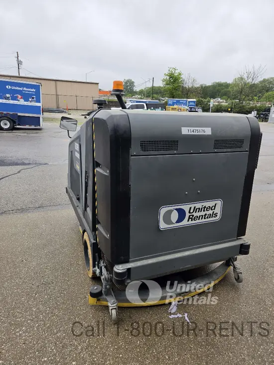 2022 KARCHER B 300 RI LPG Scrubber