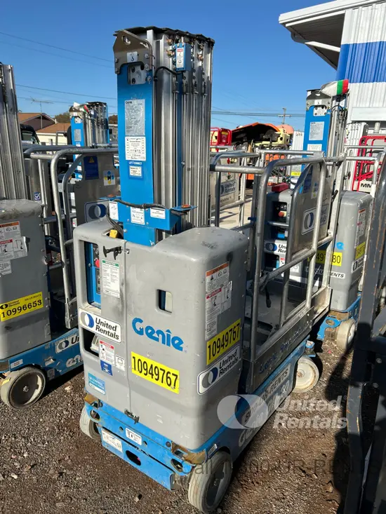 2019 Genie GR-20 Self-Propelled One-Person Lift