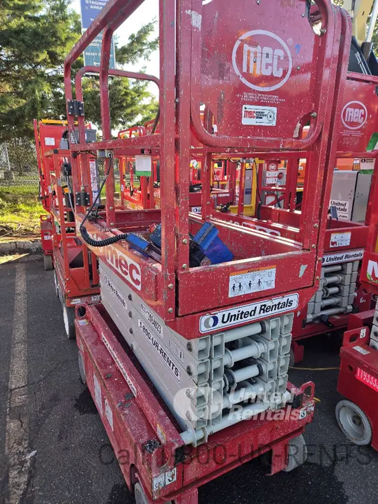 2019 MEC MICRO 19 Scissor Lift