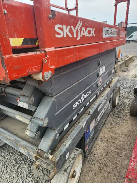 2018 Skyjack SJIII4632 Scissor Lift