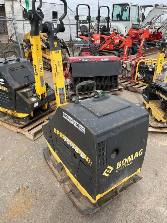 2022 BOMAG BPR70/70DE Vibratory Plate Compactor