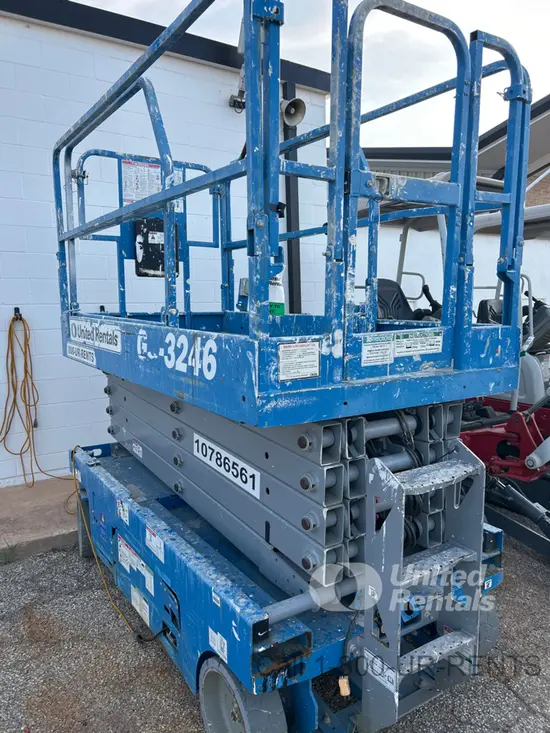 2018 Genie GS-3246 Scissor Lift