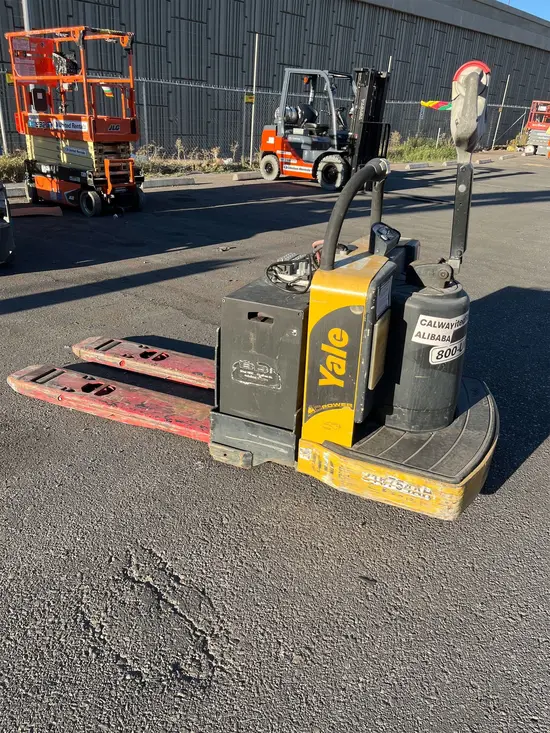 2018 YALE MPE060-VG Jack