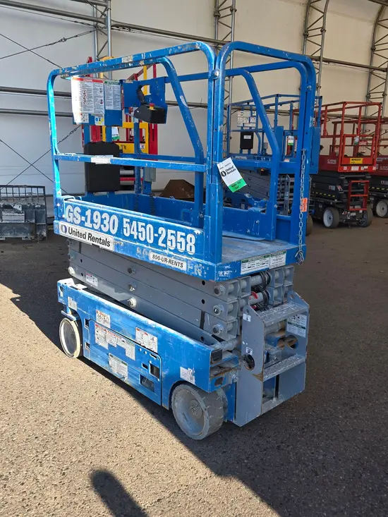 2018 Genie GS-1930 Scissor Lift