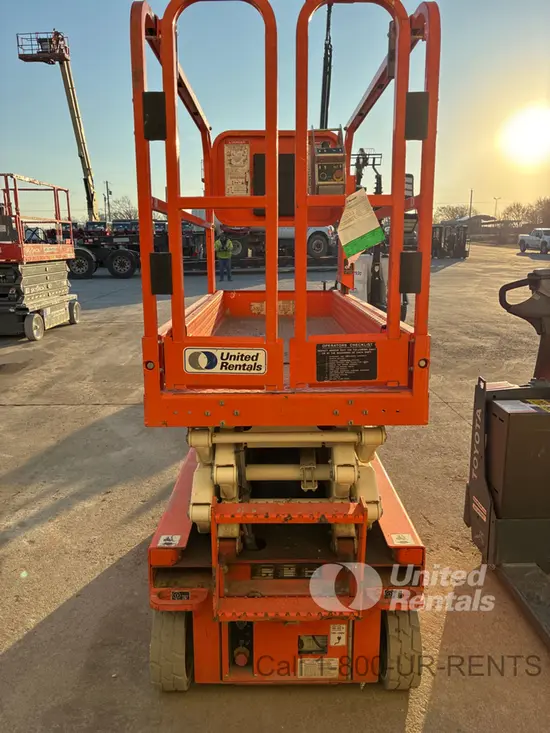 2019 Snorkel S3219E Scissor Lift