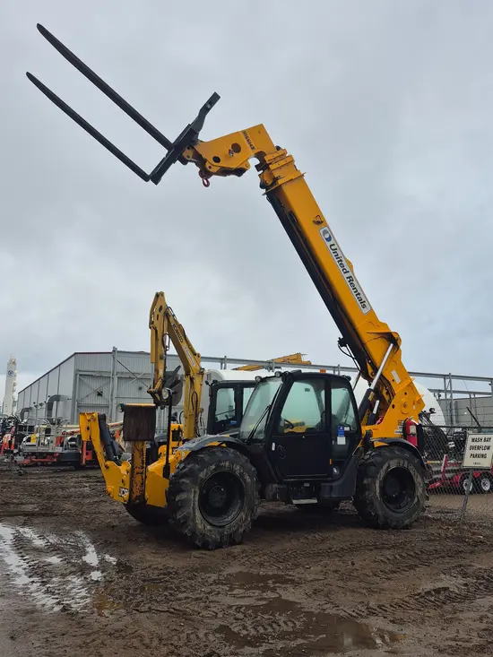 2021 JCB 512-56 Forklift