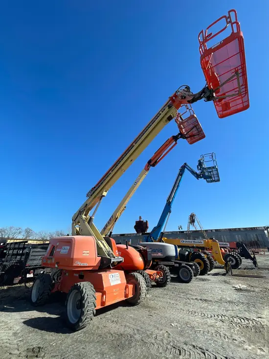 2017 JLG 600S Boom Lift