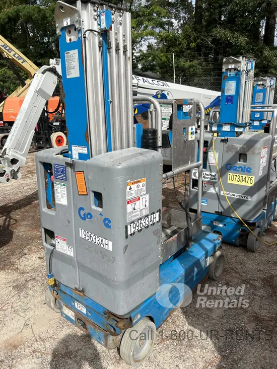2017 Genie GR-20 Self-Propelled One-Person Lift