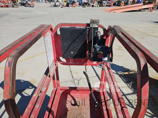2019 MEC MICRO 19 Scissor Lift