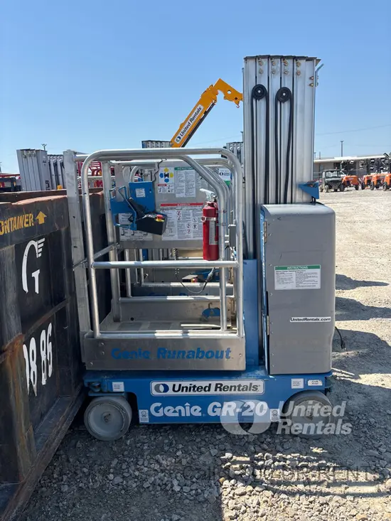 2019 Genie GR-20 Self-Propelled One-Person Lift