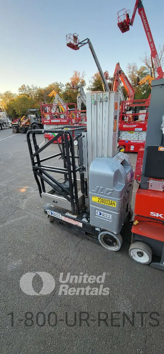 2019 JLG 20MVL Self-Propelled One-Person Lift