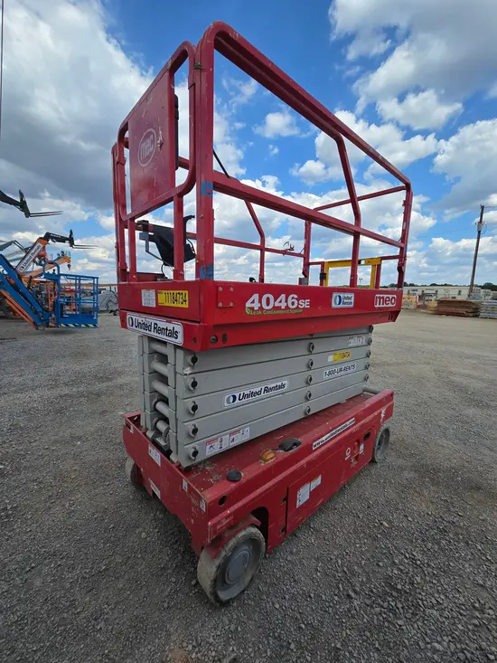 2021 MEC 4046SE Scissor Lift
