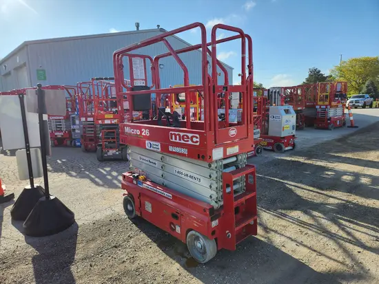 2019 MEC MICRO 26 Scissor Lift