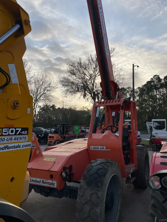 2018 SKYTRAK 6042 Forklift