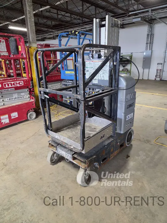 2019 JLG 20MVL Self-Propelled One-Person Lift