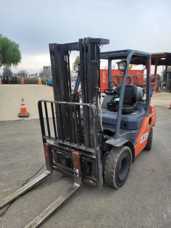 2019 Toyota 8FGU25 Warehouse Forklift