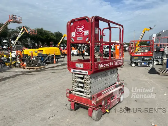 2019 MEC MICRO 19 Scissor Lift
