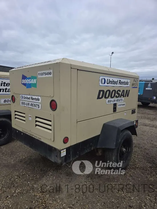 2020 Doosan P425/HP375WCU Air Compressor
