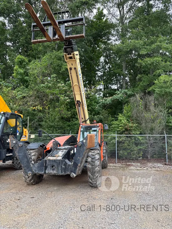 2018 JLG 1055 Forklift