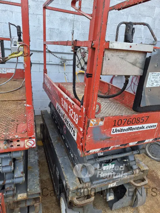 2018 Skyjack SJIII3219 Scissor Lift