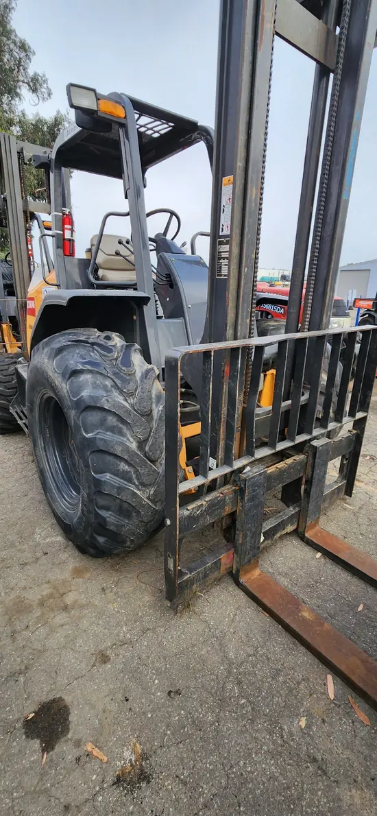 2020 Case 586H Forklift