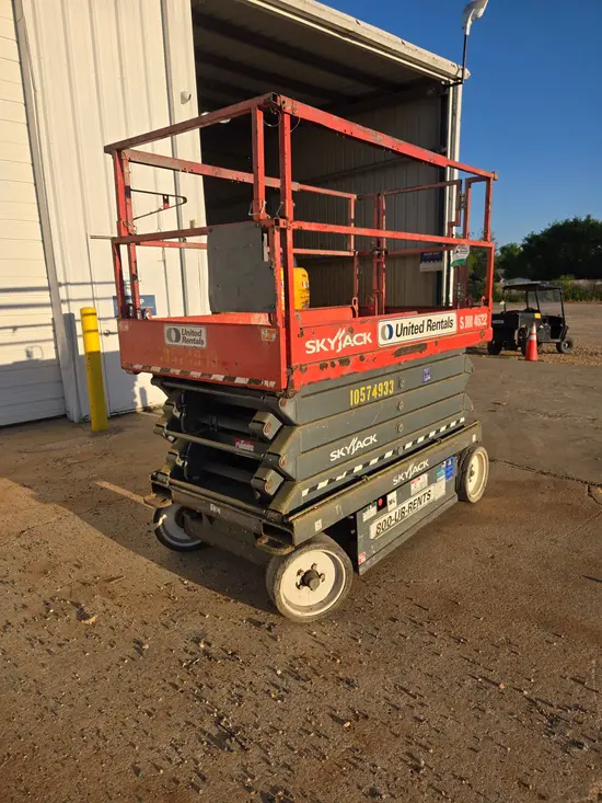 2017 Skyjack SJIII4632 Scissor Lift