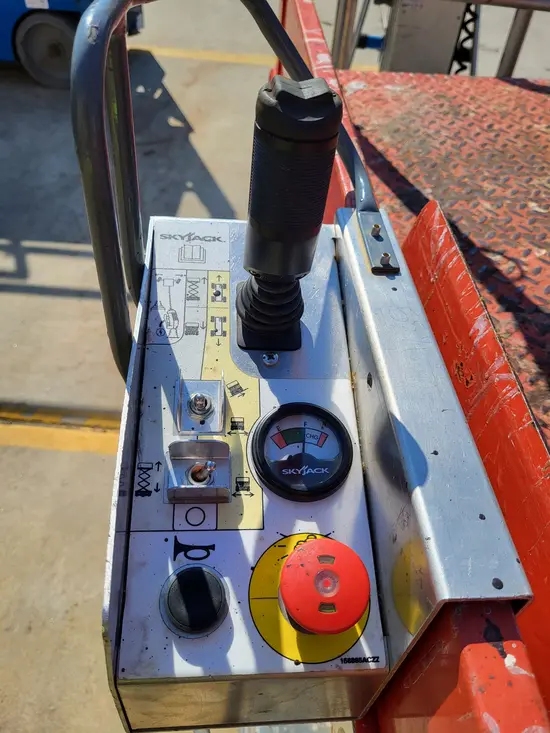 2018 Skyjack SJIII3219 Scissor Lift