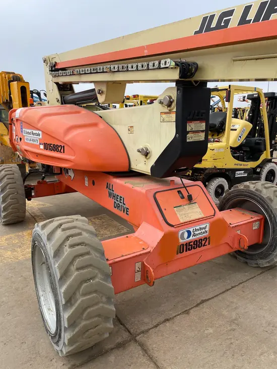 2013 JLG E600JP Boom Lift