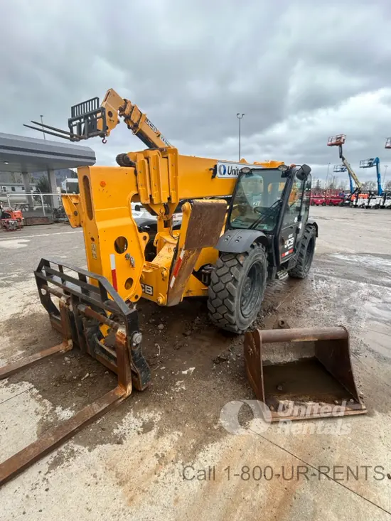 2022 JCB 512-56 Forklift