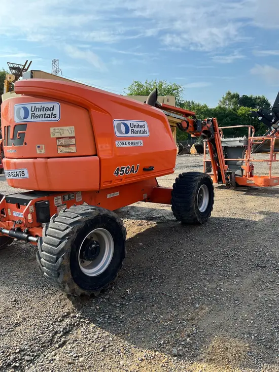 2016 JLG 450AJ Articulating Boom Lift