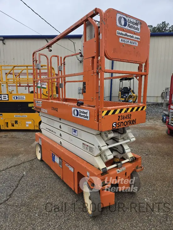 2019 Snorkel S3226E Scissor Lift