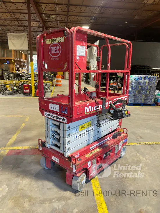 2020 MEC MICRO 19 Scissor Lift
