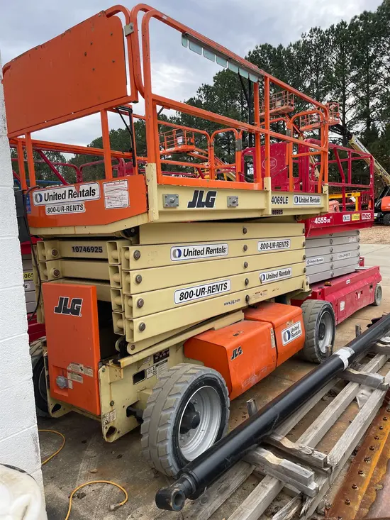 2018 JLG 4069LE Scissor Lift