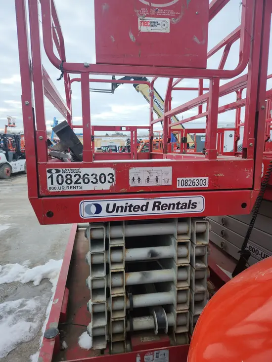 2018 MEC 4046SE Scissor Lift