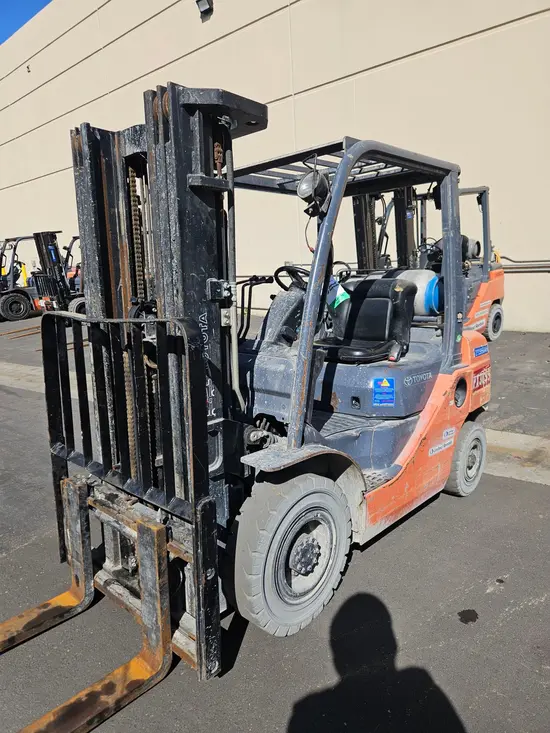 2019 Toyota 8FGU25 Warehouse Forklift