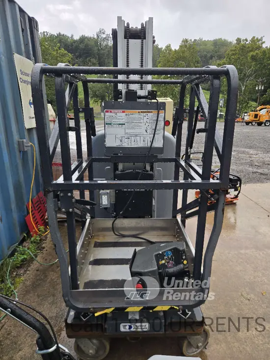2018 JLG 20MVL Self-Propelled One-Person Lift
