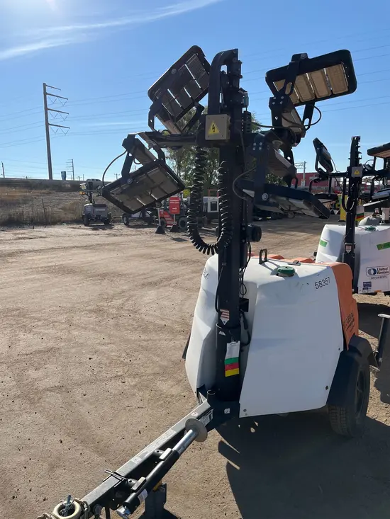 2018 Magnum Pro MLT6SMD Portable Light Tower
