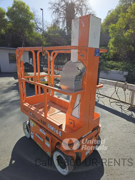 2022 Snorkel TM16E Self-Propelled One-Person Lift