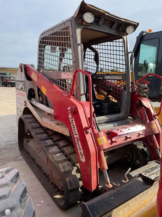 2020 Takeuchi TL8R2R Track Loader