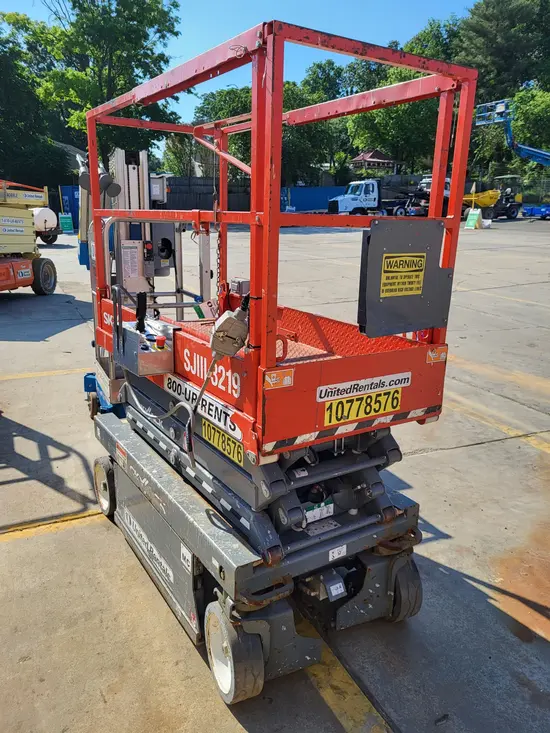 2018 Skyjack SJIII3219 Scissor Lift